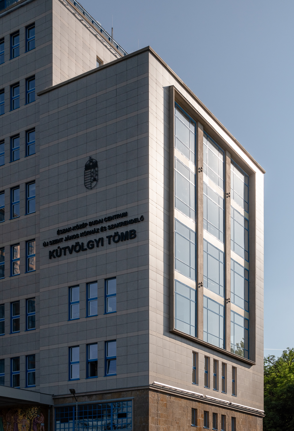 Kútvölgyi Ziekenhuis: Foto 1